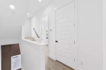 723 W 10th Street #106, Dallas, TX 75208 - Photo 16