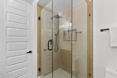 723 W 10th Street #106, Dallas, TX 75208 - Photo 22