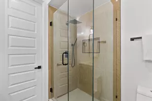723 W 10th St, Dallas, TX 75208 - Photo 22