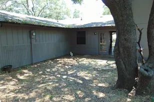 5433 Kings Mnr Dr, Lake Dallas, TX 75065 - Photo 16