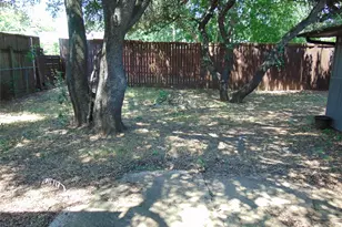 5433 Kings Mnr Dr, Lake Dallas, TX 75065 - Photo 14
