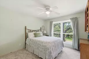 3620 Dorchester Dr, Bedford, TX 76021 - Photo 26