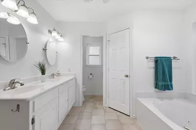 3620 Dorchester Drive, Bedford, TX 76021 - Photo 22