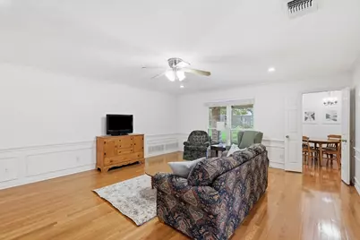 3620 Dorchester Drive, Bedford, TX 76021 - Photo 12