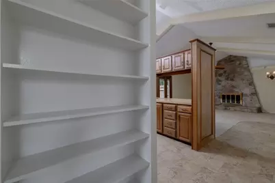 1710 Park Hill Drive, Arlington, TX 76012 - Photo 12