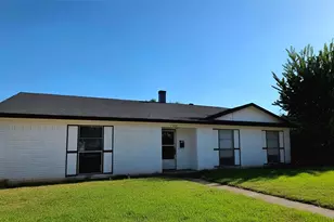 2018 Steamboat Springs Dr, Garland, TX 75044 - Photo 2