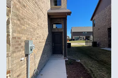 6810 Jade Drive, Greenville, TX 75402 - Photo 2