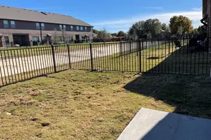 6810 Jade Dr, Greenville, TX 75402 - Photo 24