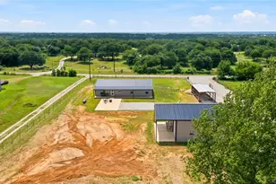 1017 Co Rd 4699, Boyd, TX 76023 - Photo 36