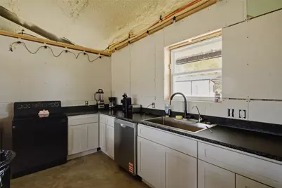 1017 County Road 4699, Boyd, TX 76023 - Photo 22