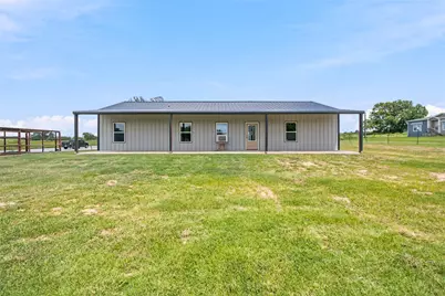 1017 County Road 4699, Boyd, TX 76023 - Photo 4