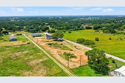 1017 County Road 4699, Boyd, TX 76023 - Photo 38