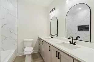 132 Cottonwood St, Fort Worth, TX 76111 - Photo 22