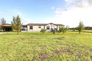 8344 FM697, Whitewright, TX 75491 - Photo 2