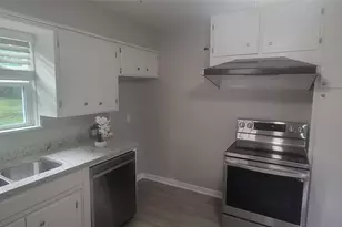 716 N Cummings Dr, Alvarado, TX 76009 - Photo 4