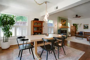 2627 W 10th St, Dallas, TX 75211 - Photo 1