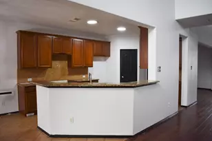 425 Crown Oaks Dr, Fort Worth, TX 76131 - Photo 12