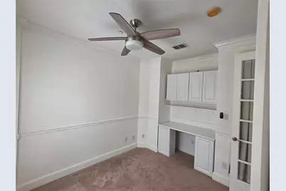8207 Persimmon Street, Irving, TX 75063 - Photo 8