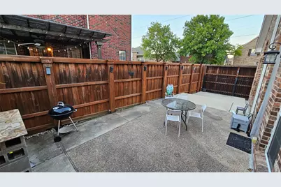 8207 Persimmon Street, Irving, TX 75063 - Photo 28