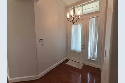 8207 Persimmon Street, Irving, TX 75063 - Photo 6
