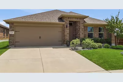 9200 Desertrock Road, Fort Worth, TX 76131 - Photo 2