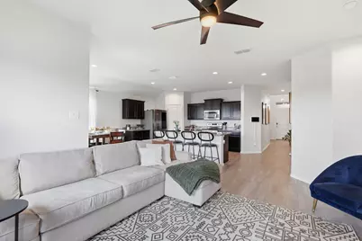 9200 Desertrock Road, Fort Worth, TX 76131 - Photo 10