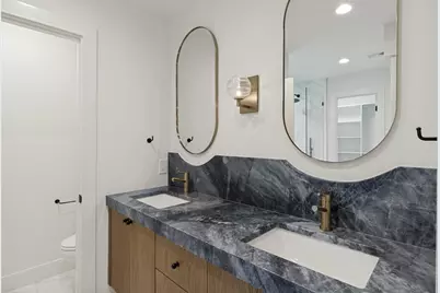7122 Winedale Drive, Dallas, TX 75231 - Photo 32