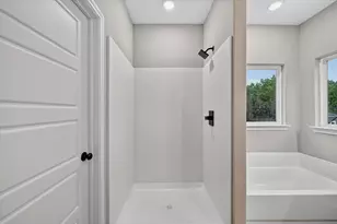 115 Hill Shadow Ln, Whitney, TX 76692 - Photo 24