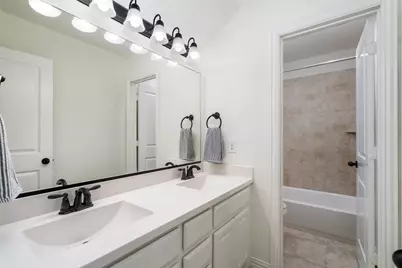 7813 Fallbrook Drive, Sachse, TX 75048 - Photo 32