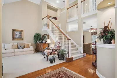 405 Royal Colonnade, Arlington, TX 76011 - Photo 4