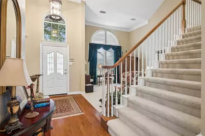 405 Royal Colonnade, Arlington, TX 76011 - Photo 2