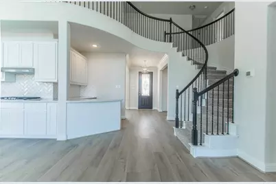 1010 Hunters Creek Drive, Rockwall, TX 75087 - Photo 8