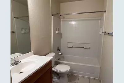 121 Cambridge Drive, Saginaw, TX 76179 - Photo 34