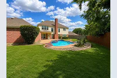8533 Castle Creek Road, North Richland Hills, TX 76182 - Photo 4