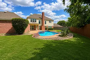 8533 Castle Creek Rd, North Richland Hills, TX 76182 - Photo 4