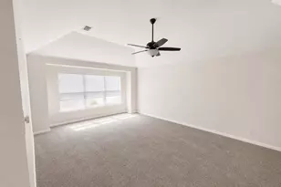8533 Castle Creek Rd, North Richland Hills, TX 76182 - Photo 34