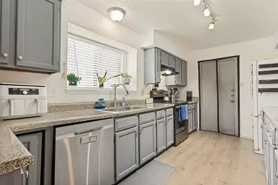 106 E Apollo Road, Garland, TX 75040 - Photo 24