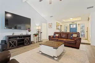 106 E Apollo Rd, Garland, TX 75040 - Photo 10