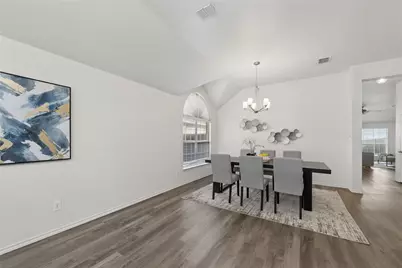 10905 Camelot Drive, Frisco, TX 75035 - Photo 6
