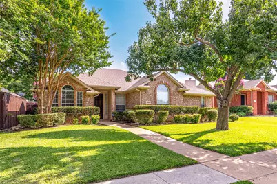 10905 Camelot Drive, Frisco, TX 75035 - Photo 2
