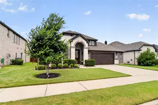 628 Lake Cove Dr, Little Elm, TX 75068 - Photo 2