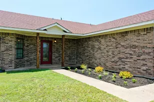 107 Carroll St, Teague, TX 75860 - Photo 4