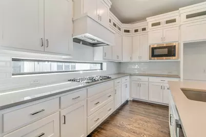 800 War Admiral Drive, Rowlett, TX 75088 - Photo 8