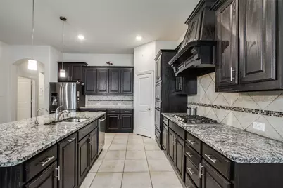 10317 Georgetown Place, McKinney, TX 75071 - Photo 12
