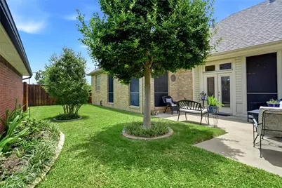 1000 Murl Drive, Irving, TX 75062 - Photo 28