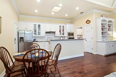 1000 Murl Drive, Irving, TX 75062 - Photo 12