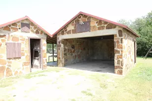 1006 S Bluffton, San Saba, TX 76877 - Photo 6