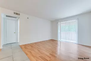 8110 Skillman St, Dallas, TX 75231 - Photo 4