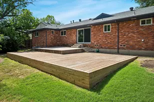 2203 Healey Dr, Dallas, TX 75228 - Photo 26