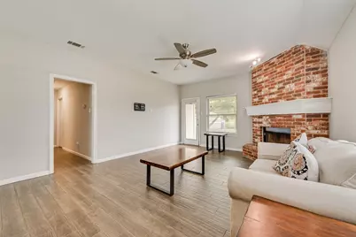 1016 Woodside Lane, Seagoville, TX 75159 - Photo 6